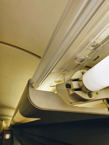 Linear lenses, busbars, diffusers, special applications and light diffusers