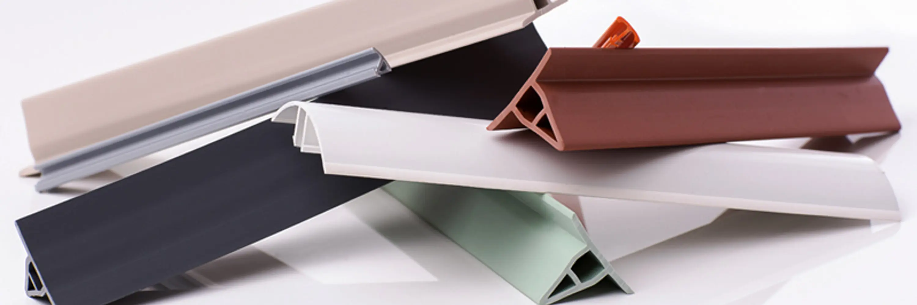 Wide range of exterior profiles for the building sector